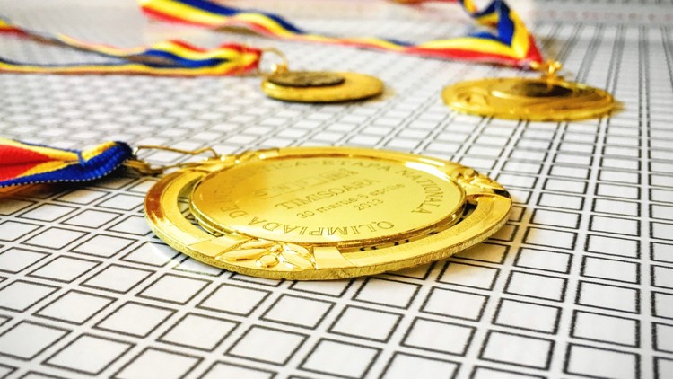 a9db13f978541288e2b7fcb1f3b3939b